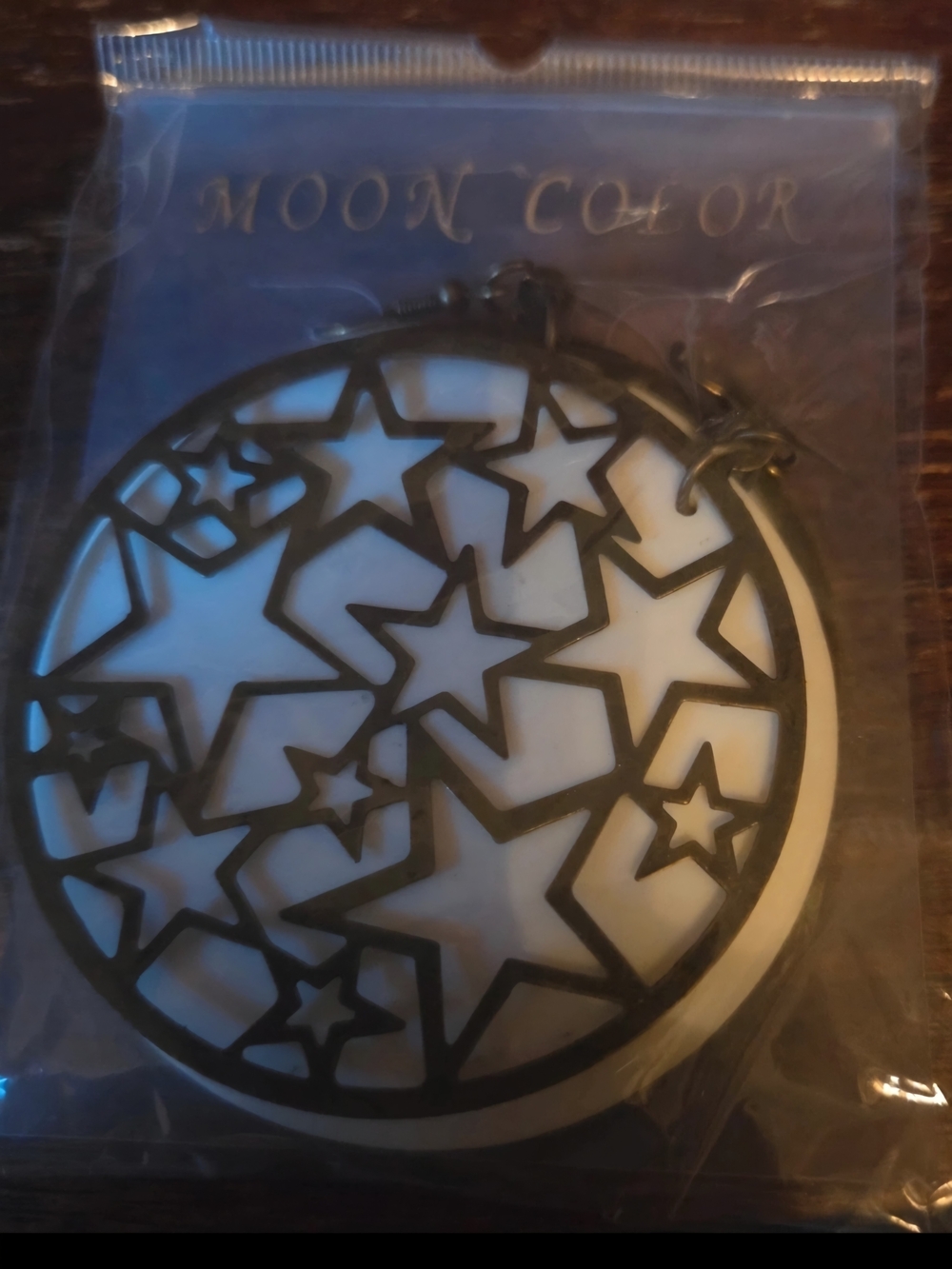 Moon Color Star Cutout Pendant Earrings - Black & White